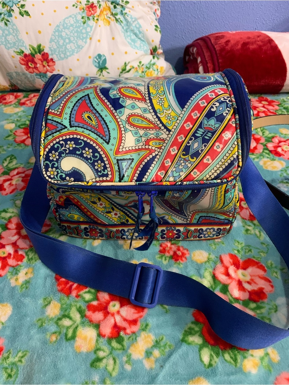 Large Vera Bradley Blue Multicolor Marina Paisley Lunch Bag/Tote Insulated